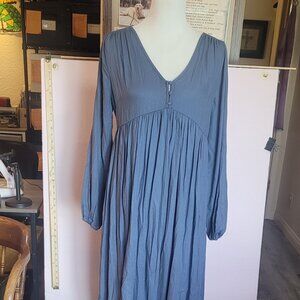NWT Maternity Dress Small Blue Long Sleeve Maxi V-Neck Rayon MOTHERHOOD Kohl's